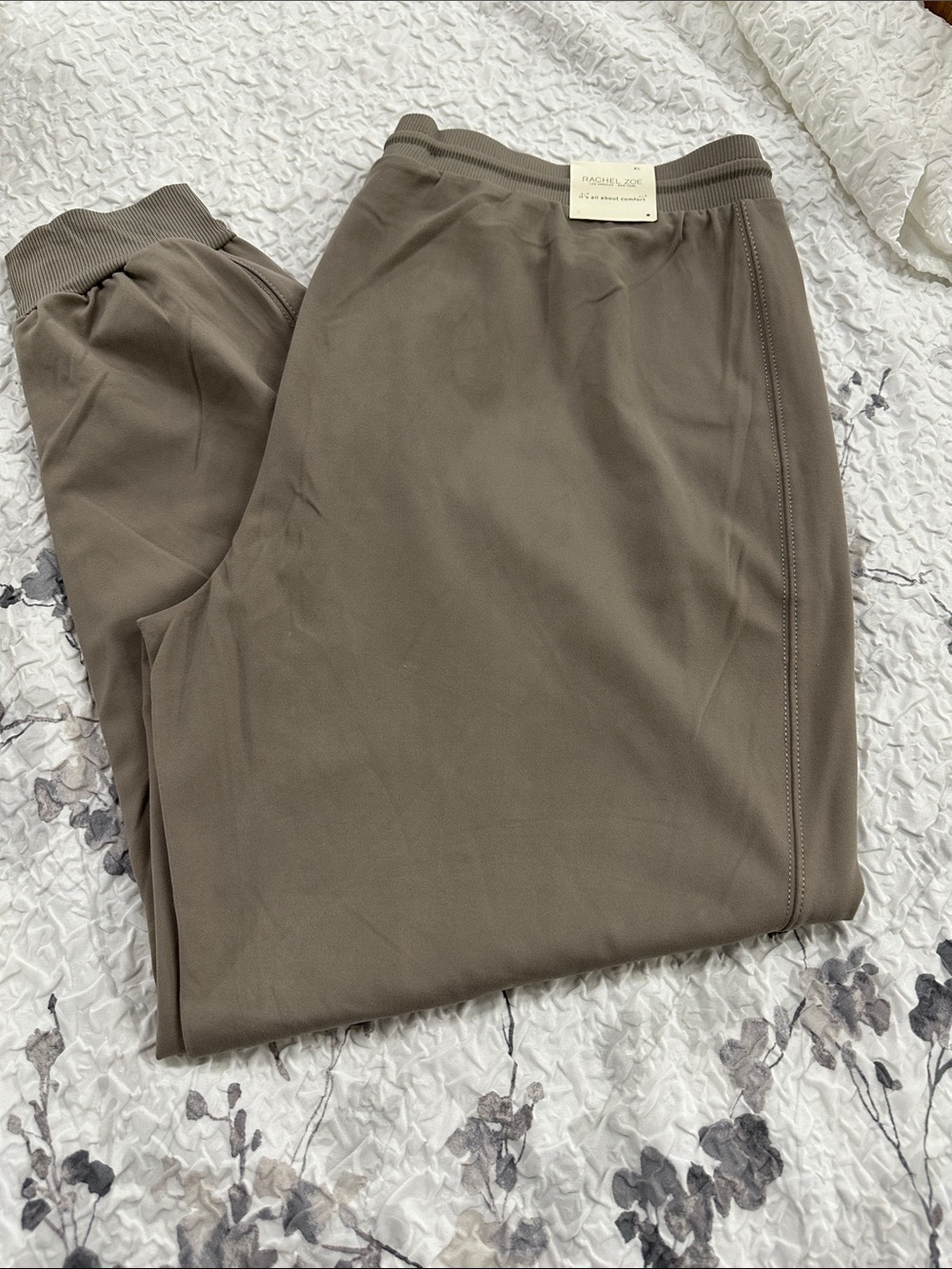 Rachel Zoe woman’s Taupe Jogger Sweatpants